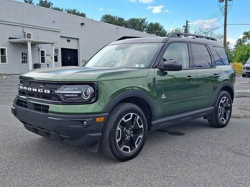 Used 2024 Ford Bronco Sport Outer Banks w/ Tech Package AWD/4WD image 3