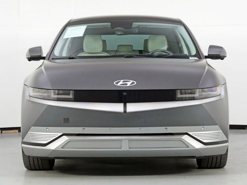 Used 2023 Hyundai Ioniq 5 Limited image 6