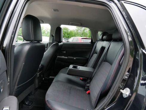 Used 2026 Mitsubishi Outlander Sport SE AWD/4WD image 11