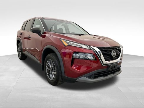 Used 2023 Nissan Rogue S AWD/4WD image 8
