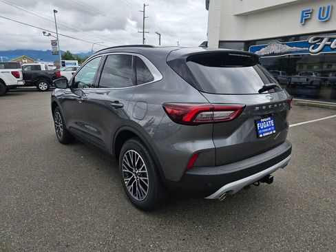 New 2025 Ford Escape Base w/ Class II Trailer Tow Package image 5