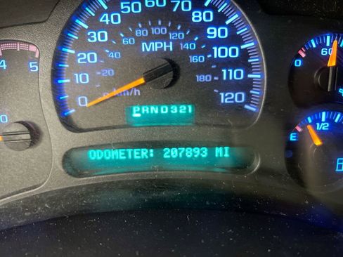 Used 2003 GMC Sierra 2500 SLT w/ SLT Preferred Equipment Group image 12