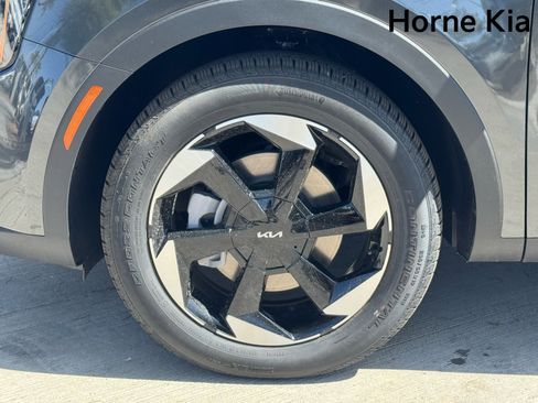 New 2025 Kia Sorento EX w/ EX Panoramic Sunroof Package image 8