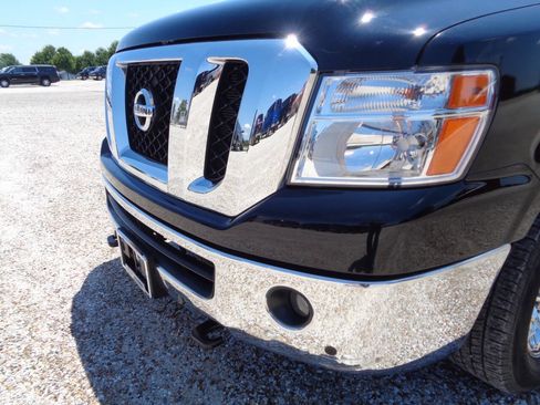 Used 2019 Nissan NV 3500 SL image 12