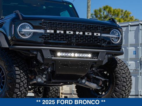 New 2025 Ford Bronco Badlands AWD/4WD image 21