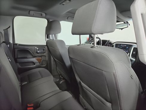 Used 2019 GMC Sierra 1500 SLE w/ SLE Value Package AWD/4WD image 32