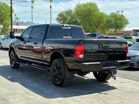 Used 2016 RAM 2500 Big Horn w/ Black Appearance Group RWD image 5