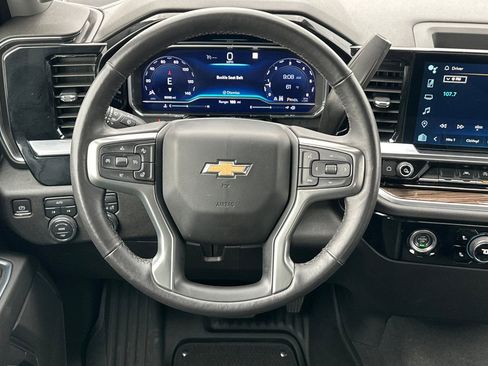 Used 2023 Chevrolet Silverado 1500 LT w/ Protection Package AWD/4WD image 15