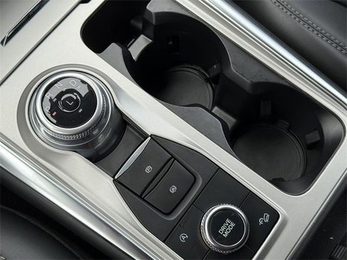 Certified 2023 Ford Explorer XLT w/ Equipment Group 202A image 14