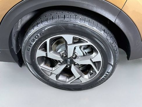 Used 2020 Kia Sportage LX FWD image 30