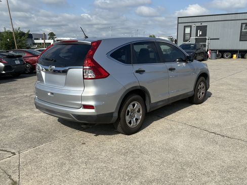 Used 2016 Honda CR-V LX image 4