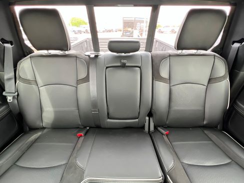 New 2026 RAM 3500 Laramie AWD/4WD image 24