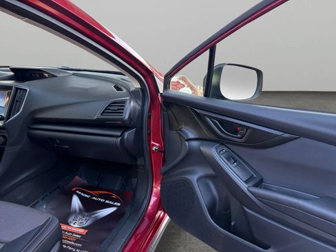Used 2019 Subaru Crosstrek 2.0i Premium AWD/4WD image 19