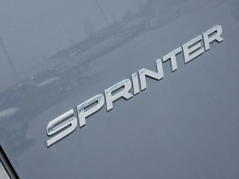 Used 2024 Mercedes-Benz Sprinter 3500 image 13