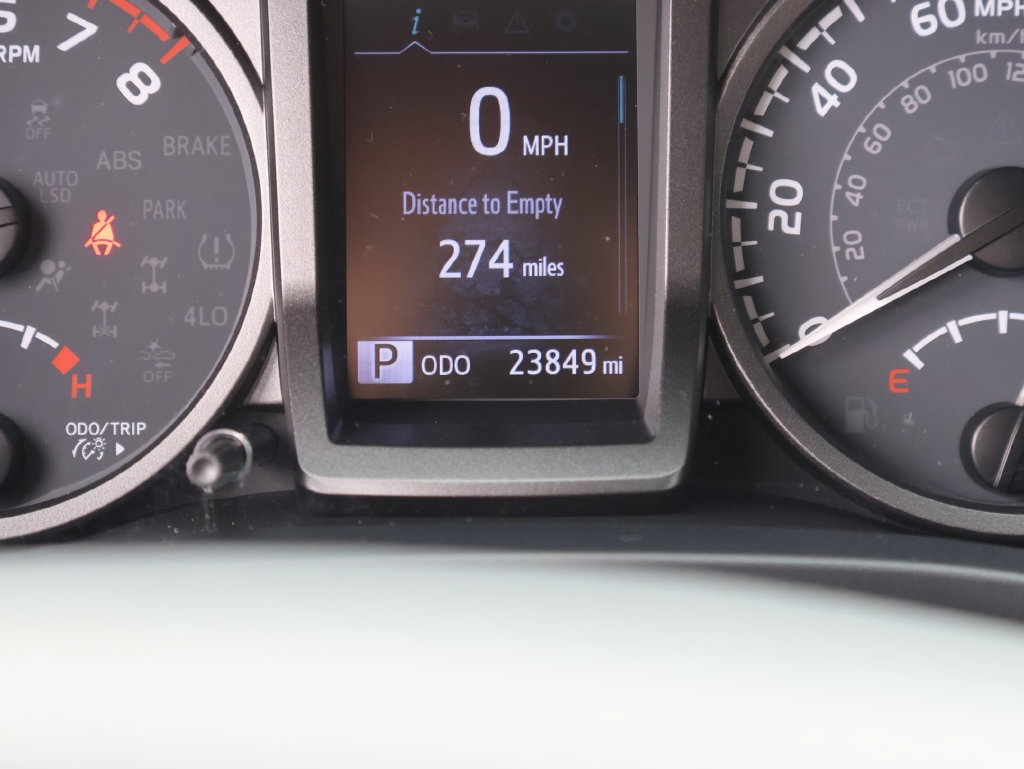 Used 2023 Toyota Tacoma TRD Sport w/ Technology Package AWD/4WD image 29