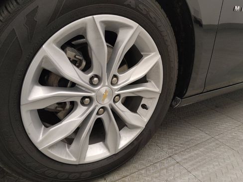 Used 2025 Chevrolet Malibu LT FWD image 31