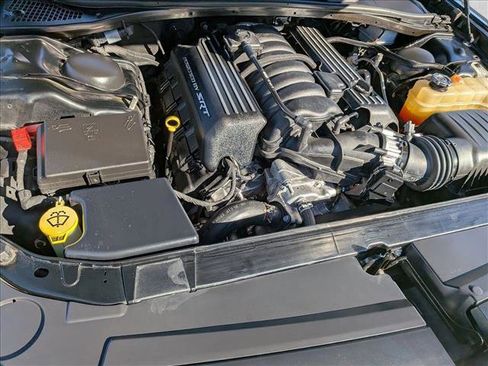 Used 2022 Dodge Challenger R/T Scat Pack image 22