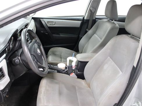 Used 2016 Toyota Corolla LE image 13