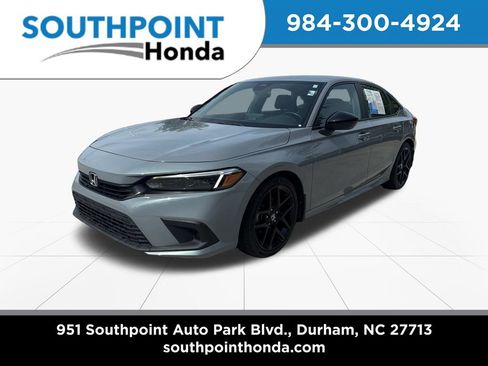 Used 2024 Honda Civic Sport image 3