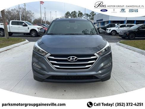 Used 2017 Hyundai Tucson SE image 9
