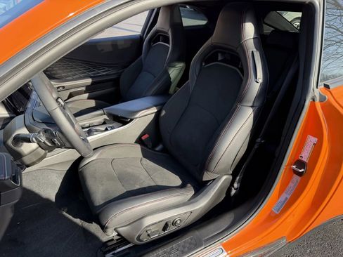 Used 2025 Dodge Charger R/T Scat Pack w/ Track Pack image 9