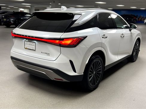 Certified 2026 Lexus RX 350h AWD/4WD image 7