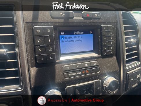 Used 2018 Ford F150 XLT w/ Equipment Group 301A Mid RWD image 4