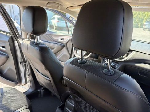 Used 2018 Buick Encore Preferred FWD image 25