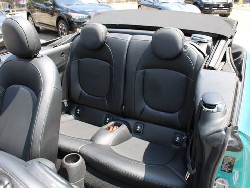 Used 2017 MINI Cooper Convertible FWD image 32