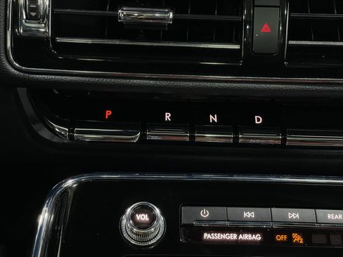 Used 2023 Lincoln Navigator L Reserve AWD/4WD image 24