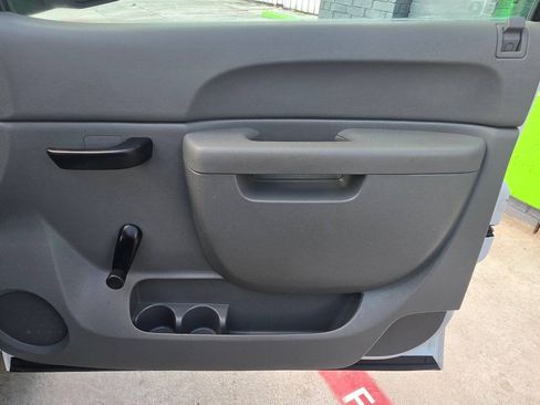 Used 2012 Chevrolet Silverado 1500 W/T AWD/4WD image 29