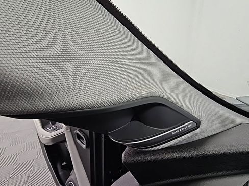 Used 2025 Acura MDX w/ Technology Package image 29