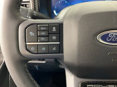 New 2026 Ford F250 Lariat w/ Black Appearance Package AWD/4WD image 24