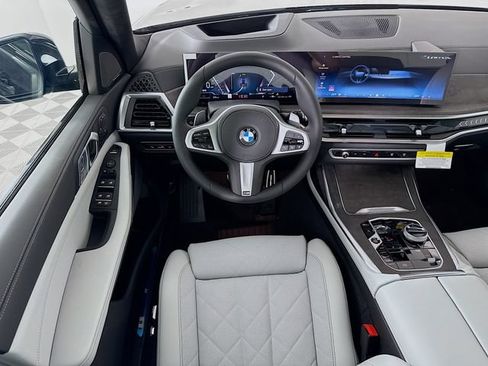 New 2027 BMW X7 xDrive40i AWD/4WD image 24
