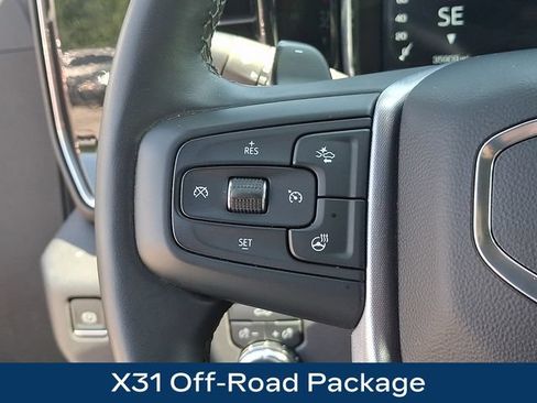 Used 2023 GMC Sierra 1500 Elevation w/ X31 Off-Road Package AWD/4WD image 7