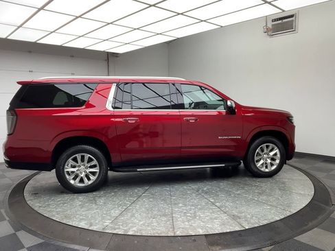 Certified 2025 Chevrolet Suburban Premier w/ Sun And Tow Package image 45