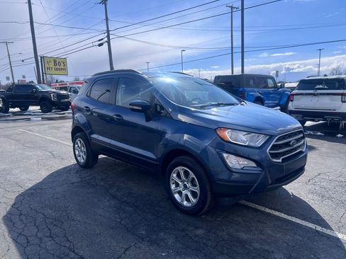 Used 2022 Ford EcoSport SE w/ SE Convenience Package image 9
