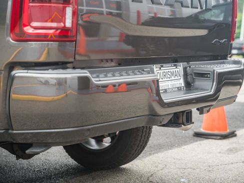 New 2026 RAM 2500 Tradesman AWD/4WD image 9