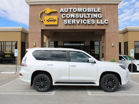 Used 2021 Lexus GX 460 Premium w/ Premium Package image 8