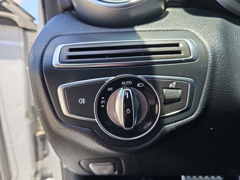 Used 2015 Mercedes-Benz C 400 4MATIC image 31
