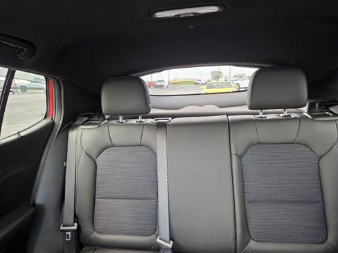 Used 2024 Buick Envista Sport Touring w/ Convenience I Package FWD image 9