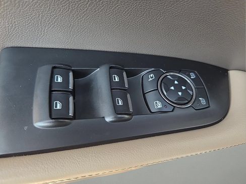 Used 2022 Lincoln Nautilus Reserve FWD image 14