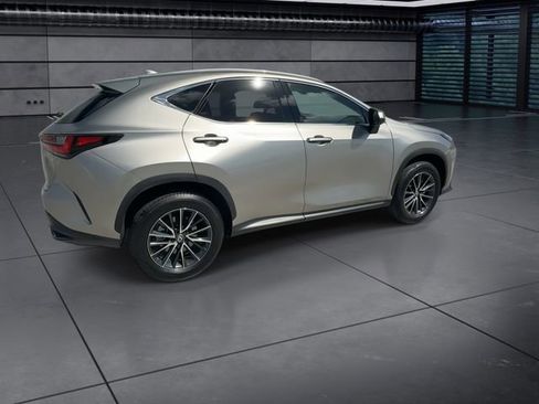 Used 2025 Lexus NX 250 FWD w/ Cold Area Package image 8