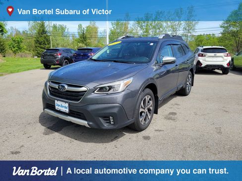 Used 2021 Subaru Outback Touring XT AWD/4WD image 1