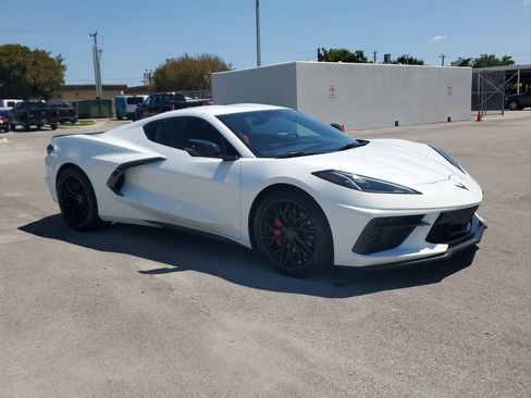 Used 2023 Chevrolet Corvette Stingray Coupe w/ 1LT image 3