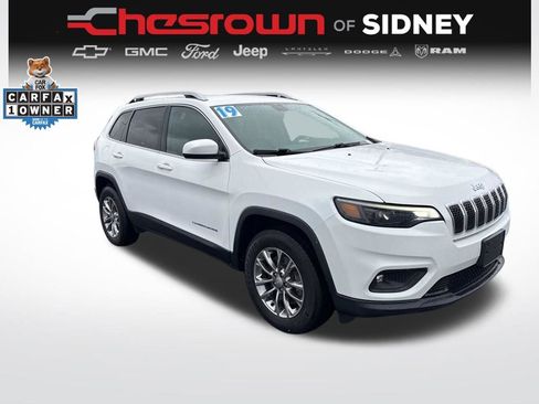 Used 2019 Jeep Cherokee Latitude Plus w/ Comfort/Convenience Group image 7