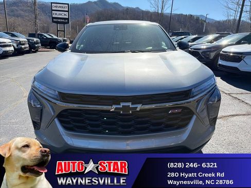 New 2026 Chevrolet Trax RS w/ Driver Confidence Package FWD image 9