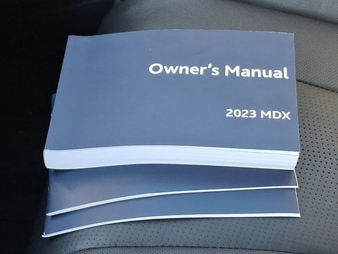 Used 2023 Acura MDX w/ Advance Package image 28