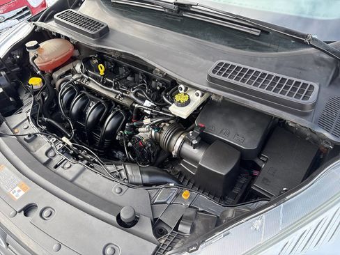 Used 2017 Ford Escape S image 30