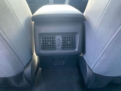 Used 2025 Toyota Camry LE w/ Convenience Package image 15